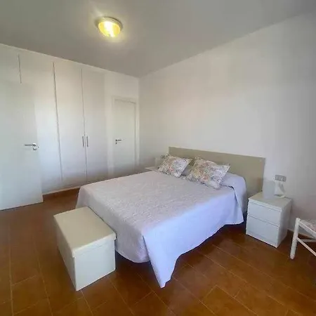 Apartamento Cristianos 2min Playa Wifi Free * Arona (Tenerife)